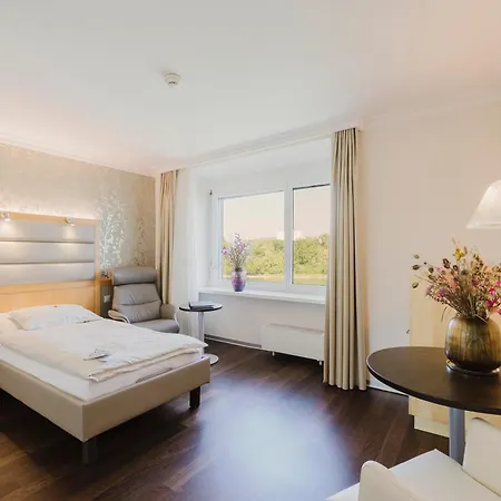 Park-Hotel Am Rhein - Gesundheitshotel Und Residenzen Rheinfelden Exterior photo