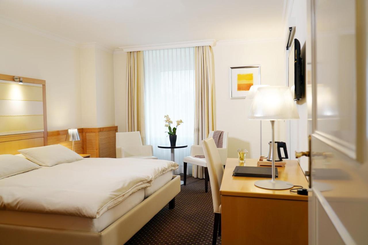 Hotel Park-hotel Am Rhein - Gesundheitshotel Und Residenzen 4*