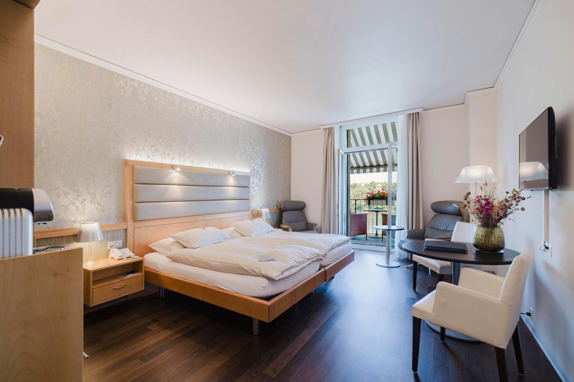 Park-hotel Am Rhein - Gesundheitshotel Und Residenzen 4* Rheinfelden