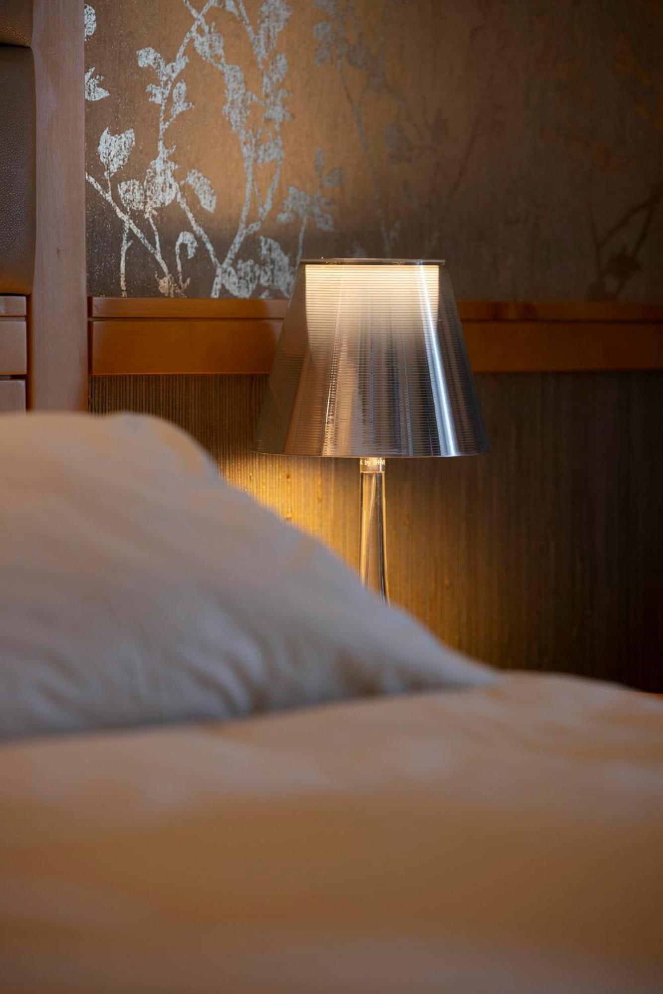 Park-hotel Am Rhein - Gesundheitshotel Und Residenzen Hotel 4*